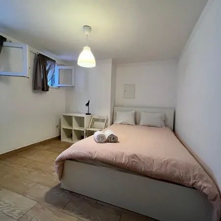 Relogio Guest house *