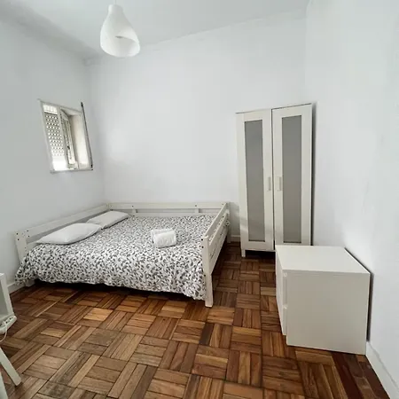 Relogio Guest house